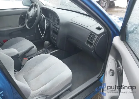 2005 Hyundai Elantra Gls/Gt from USA, damaged, VIN KMHDN46D35U925338